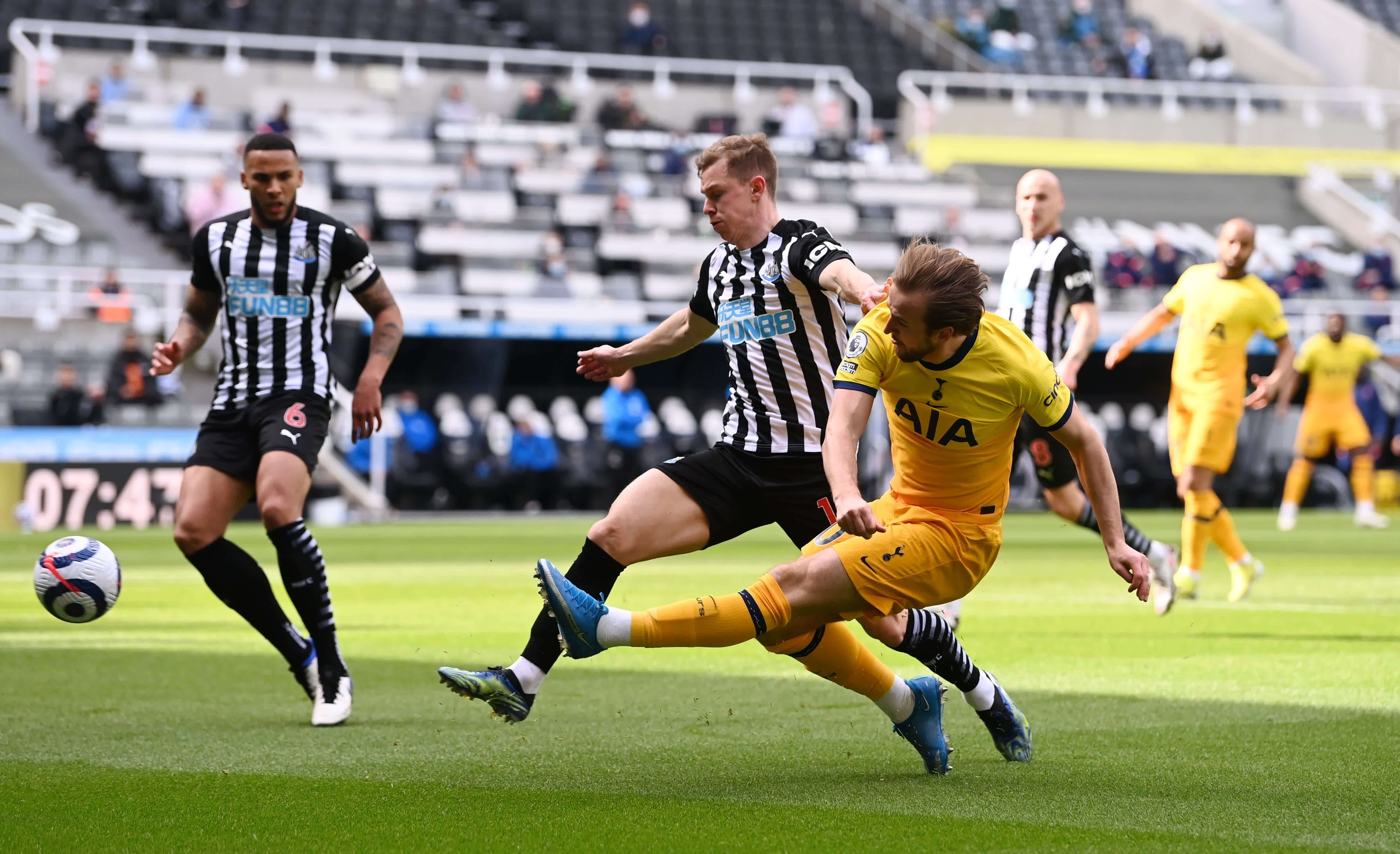 持以色列的 持以色列的